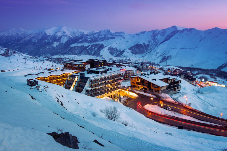 Gudauri: Zhinvali, Ananuri, and Gudauri Half-Day Tour