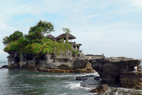 Excursão particular a Bali Melhor cachoeira com o templo de Tanah Lot