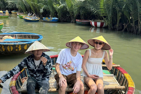 From Da Nang: Basket Boat, Old Town & Hoi An Memories Show Basket Boat, Hoi An and Memories show | Only 4s private car