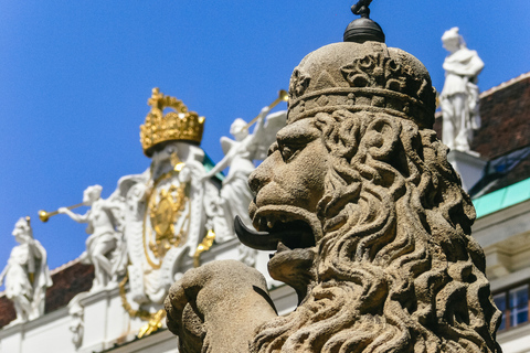 Vienna: Guided Walking Tour of City Center HighlightsShared Tour in German