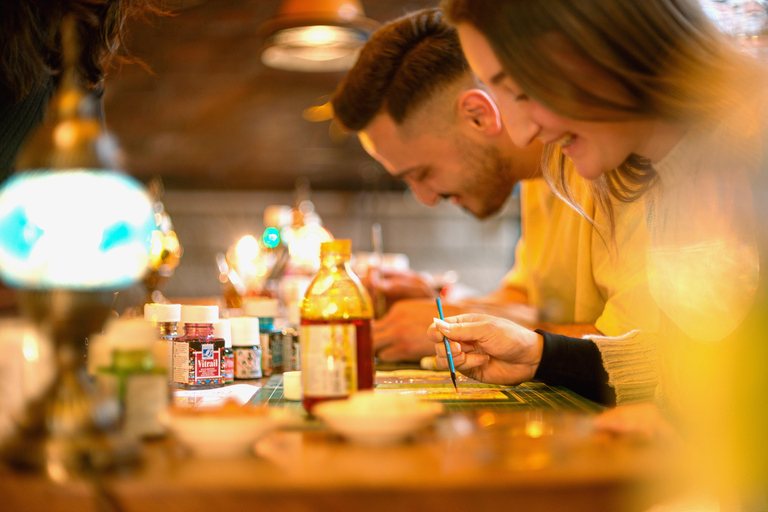 Istanbul: Traditional Stained Glass Painting Workshop