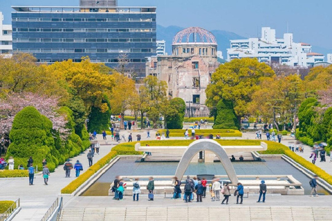 Hiroshima & Miyajima: Private Day Trip with Hotel Pickup