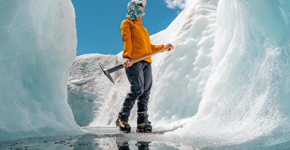 Queenstown: Tasman Glacier Heli Hike & Return Scenic Flights