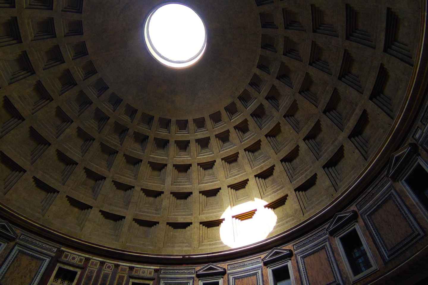 Rome: Pantheon Small-Group Guided Tour with Entry Ticket