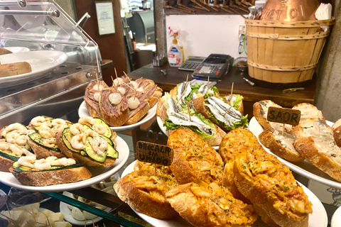 Venice: Cicchetti Street Food and Sightseeing Walking Tour