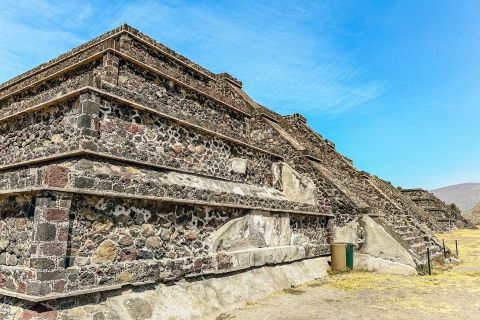 Mexico City: Teotihuacan and Tlatelolco Day Trip by Van