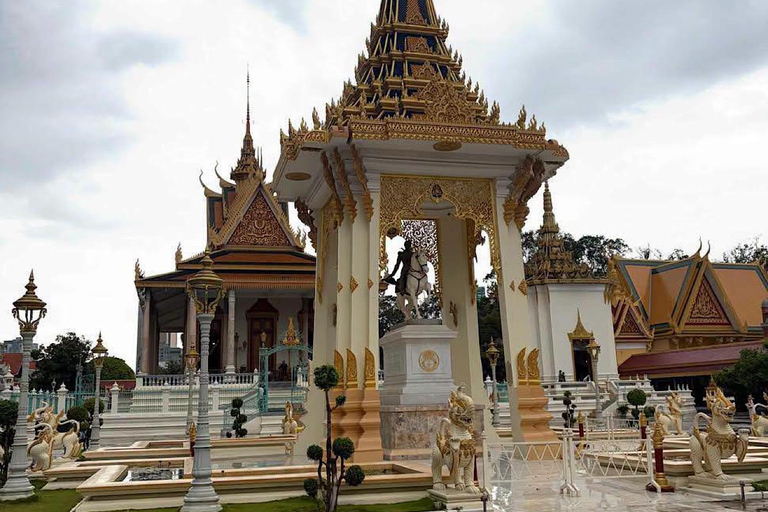 Phnom Penh: 3-Top Royal Palace, Killing Fields & S-21 Prison