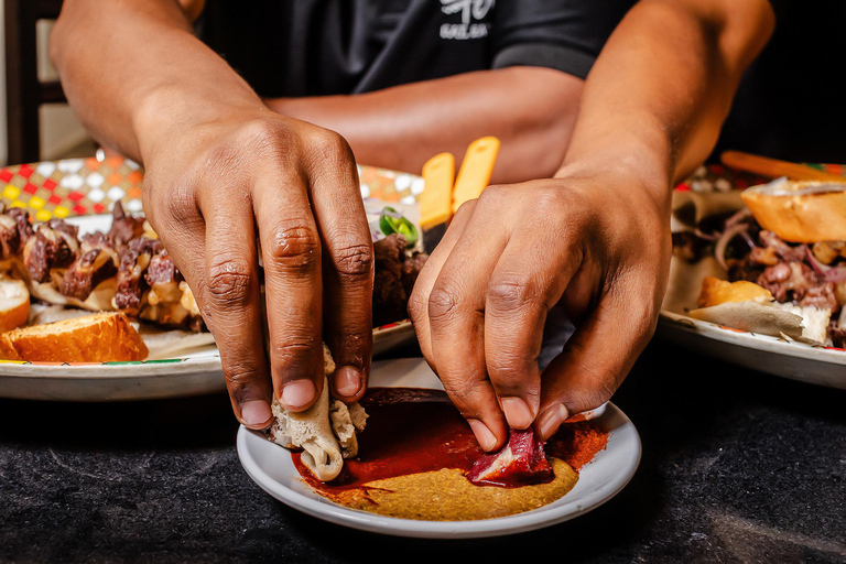 Addis Ababa: Berbere Bites Food Tour with 14+ Tastings