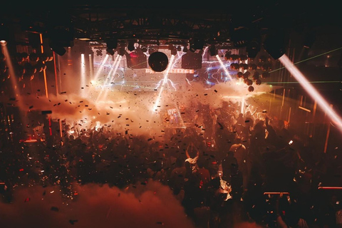 Phuket: Pub Crawl Rooftop, Bars, GoGo & 3 Clubs with Shots 20:30 | Pub Crawl Only