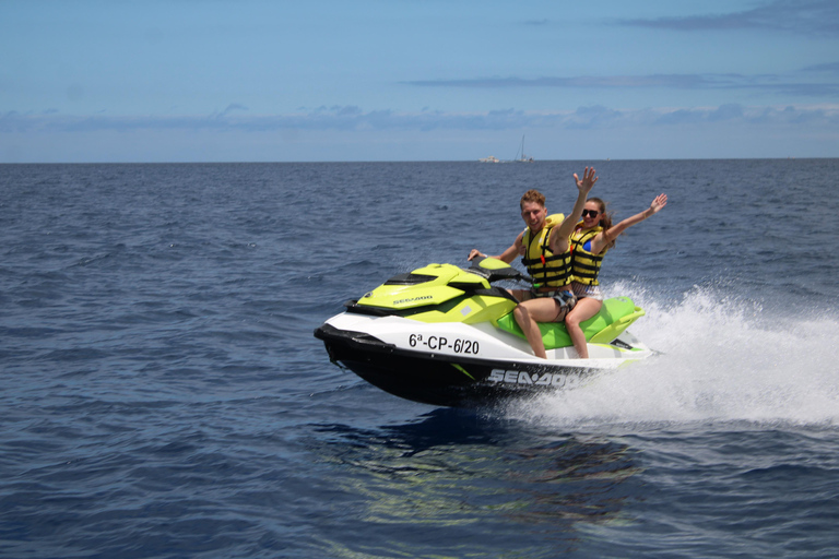 From Puerto Colon : 1 hour adrenaline JetSki tour 1 Hour, for 1 person