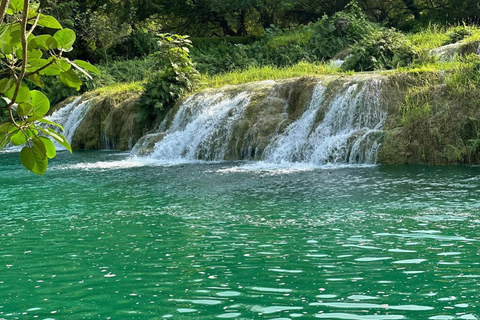 Salalah: Wadi Darbat, ,Caverna Teeq - Excursão às árvores Baobou