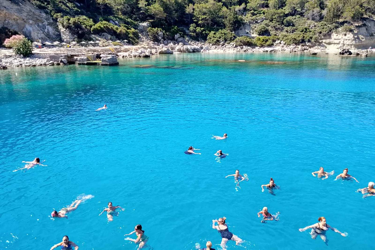 Rhodes: Lindos Cruise with Swimming Stops