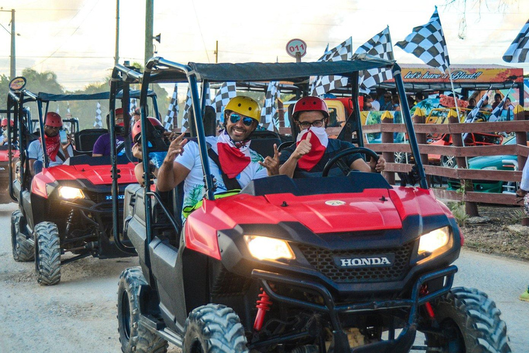 Punta Cana: Aventura en quad + Baño en cueva acuática + Visita al puebloPunta Cana: Solo ATV Buggy (1 Persona por Vehículo)