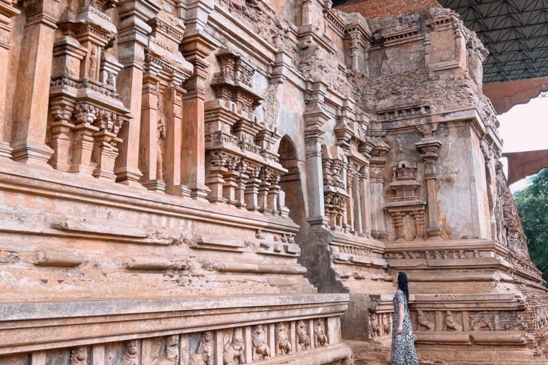 Van Sigiriya :Polonnaruwa Oude Stad Tour/DagtourPolonnaruwa Stad Verkennen