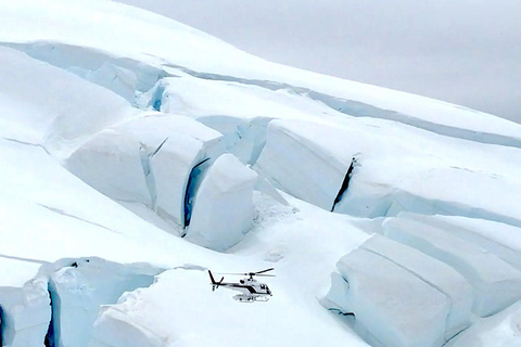 Wanaka: Scenic Helicopter Flight with Glacier Experience