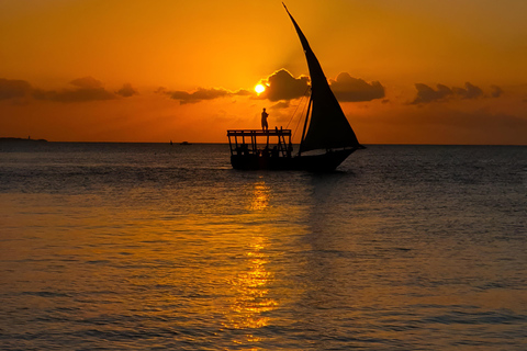 Zanzibar: Nungwi i Kendwa Sunset Dhow Cruise z transferemZanzibar: Nungwi i Kendwa Sunset Dhow Cruise.