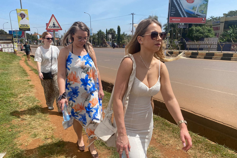 Entebbe: City Guided Walking Tour, Gardens & Uganda Rolex