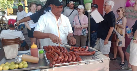 Flavors of Cartagena Street Food Tour and Authentic Tastings