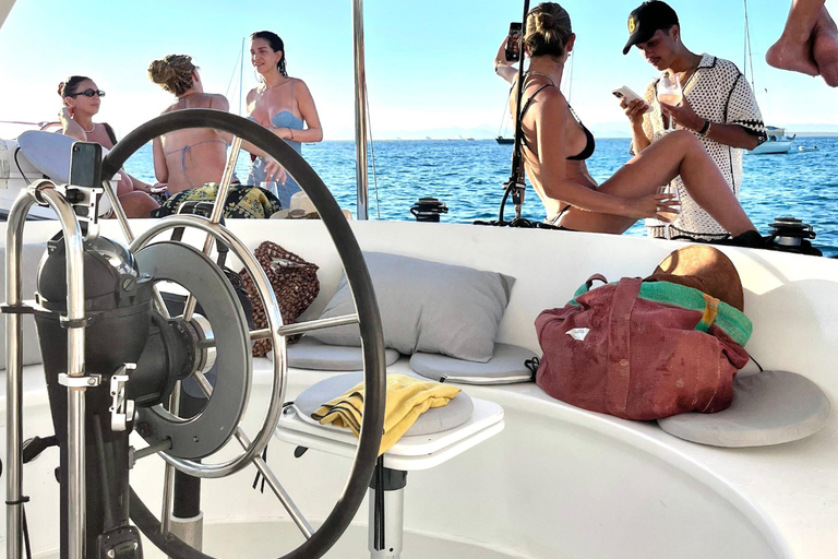 Catamaran cruise around Ibiza with Mojito Charter