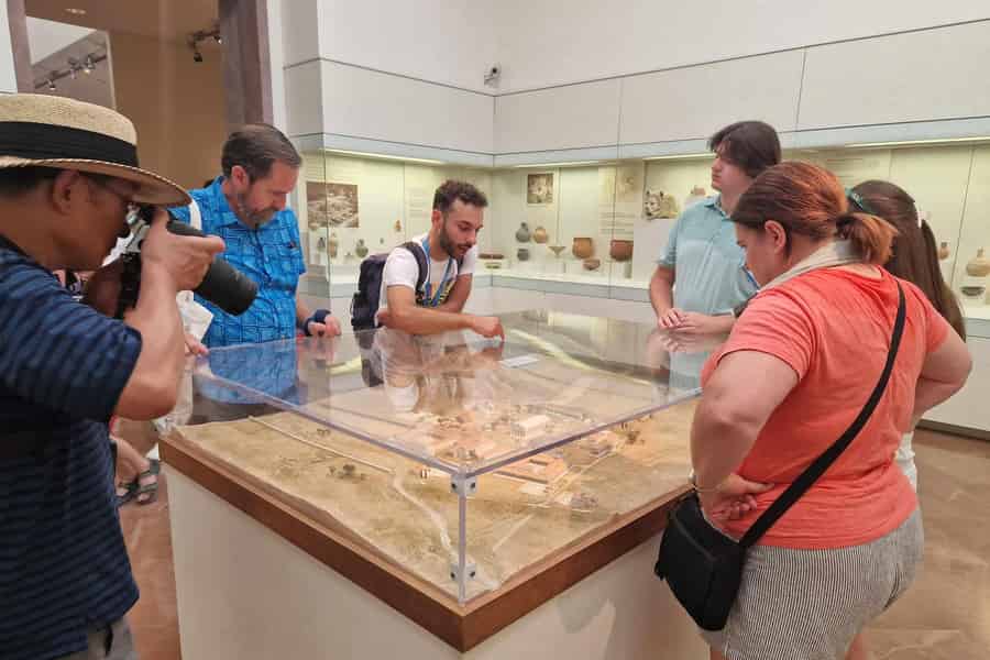 Antikes Olympia: Archäologischer Rundgang durch die Stätte und das Museum. Foto: GetYourGuide Antikes Olympia: Archäologischer Rundgang durch die Stätte und das Museum. Foto: GetYourGuide
