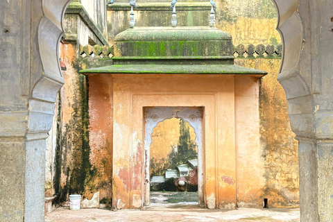 Jaipur: Passeio de bicicleta guiado pelo património de Amber com pequeno-almoçoCiclismo com café da manhã