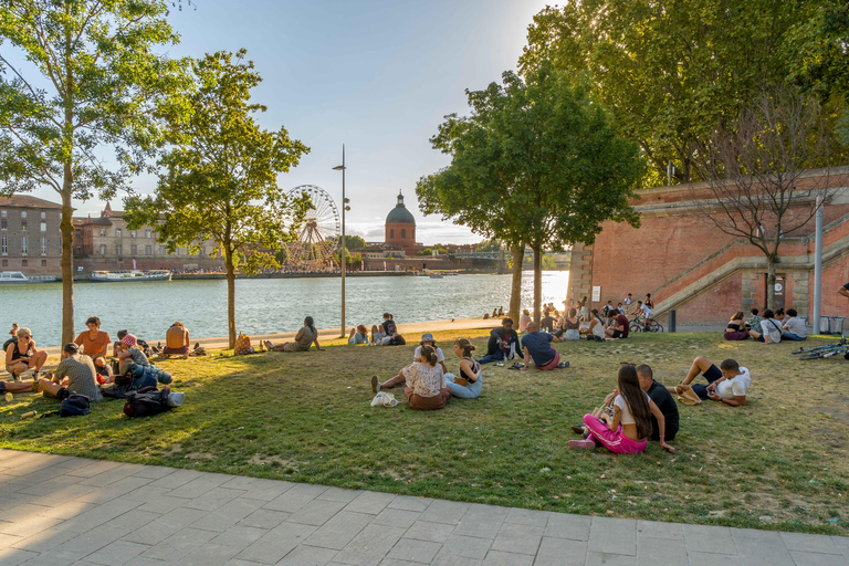 Great Monuments of Toulouse Walking Tour