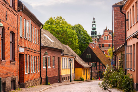 Lund: Private Walking Tour with Cathedral & Kulturen
