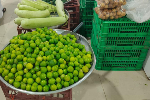 Muscat: 5 Hours City and Fanja Heritage Tour with Guide