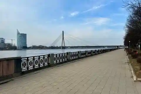 Riga en bois à pied -Ķīpsala