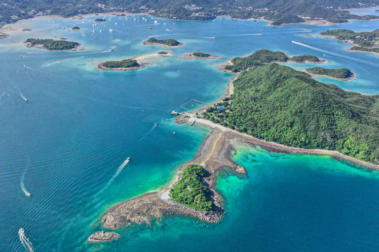 Tour in yacht del Geoparco UNESCO di Hong Kong: quattro archi marini e vulcanoTour in yacht del geoparco UNESCO di Hong Kong: quattro archi marini e vulcano