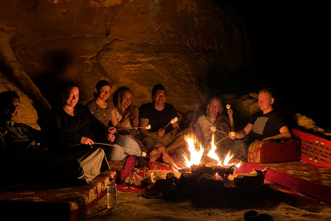 Wadi Rum: Under the Stars Night Safari with Local Bedouins