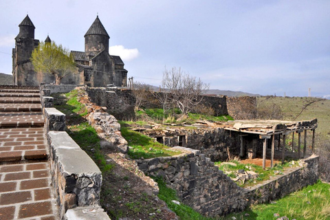 Group Tour: Hovhannavank, Voskevaz Winery & Tegher monastery