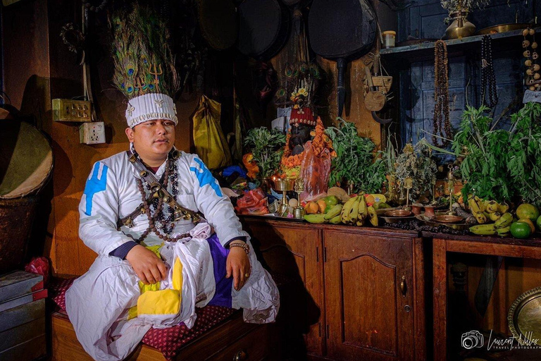 كاتماندو: تجربة الشفاء والتطهير الشاماني