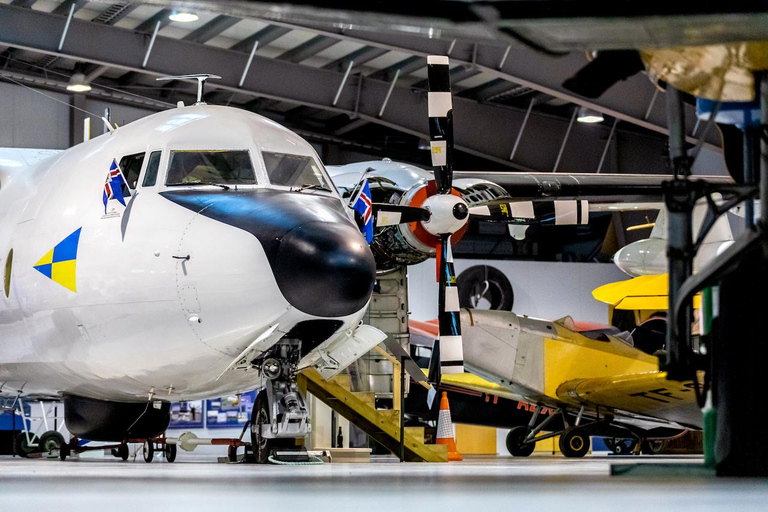 Akureyri: Icelandic Aviation Museum Admission Ticket