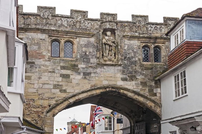 London: Stonehenge, Bath, and Salisbury Private Tour