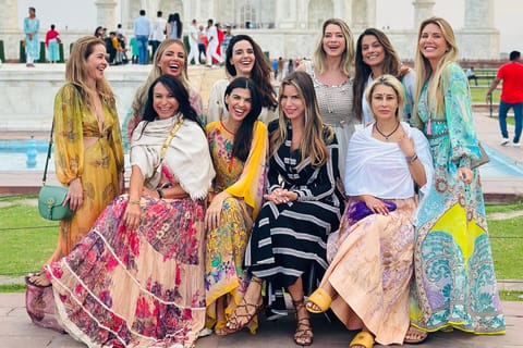 From Delhi: All-Inclusive Taj Mahal Sunrise Photography Tour
