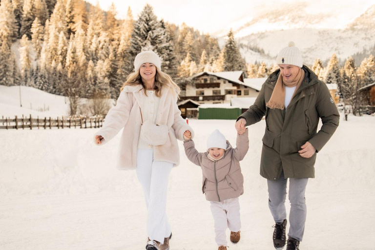 Munich and Alps: Private Family Photoshoot Family Photoshoot in Garmisch, Eibsee and Zugspitze