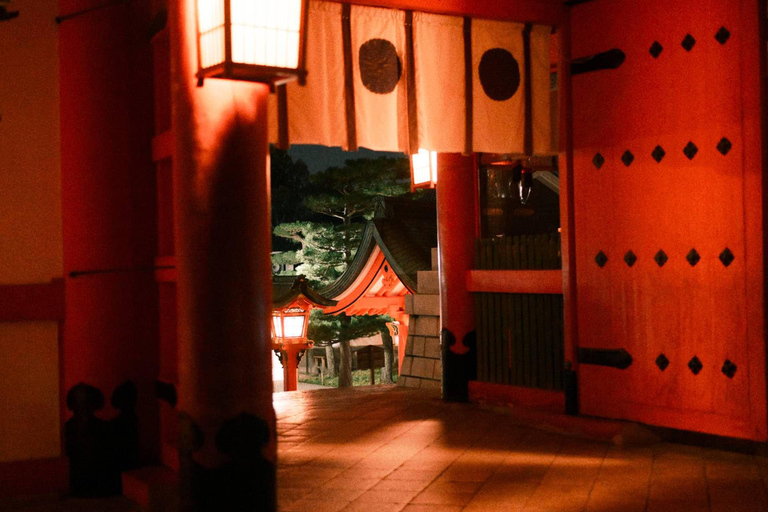 Kyoto: Kimono Rental with Hairstyling and Makeup