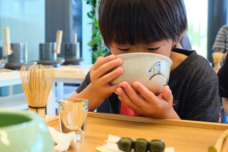 Kyoto : Billets pour le musée du thé et expérience de broyage de Matcha