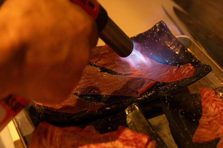 Degustación ilimitada de sake con degustación de sushi Omakase en TokioCata ilimitada de sake con 10 piezas de sushi omakase en Tokio