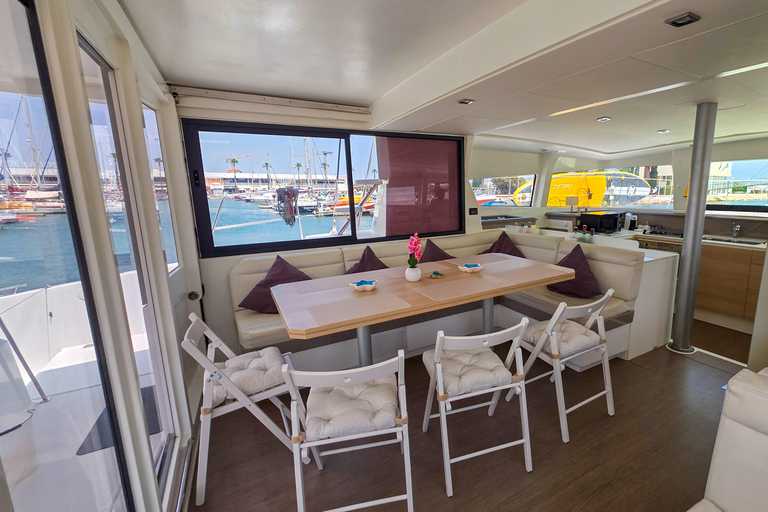 Lagos: Sunset Catamaran Cruise with Welcome Drink Private