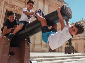 COMBO: Leisure Pass + City Sightseeing Bus & Harbour Cruise