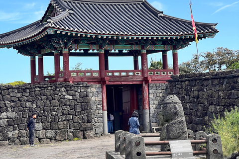 Desde Jeju: excursión a sitios de la UNESCO