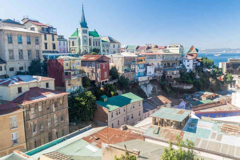 Chile Highlights: Santiago, Valparaíso & Atacama – 7 Days