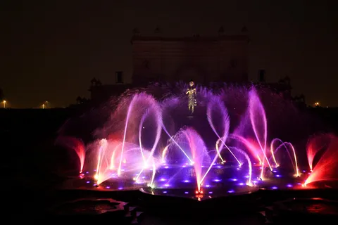 Delhi: Akshardham light & fountain show (Evening show)