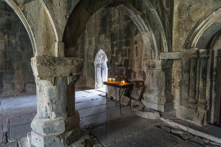 Tbilisi: Armenia Day Trip with Lake Sevan and Yerevan