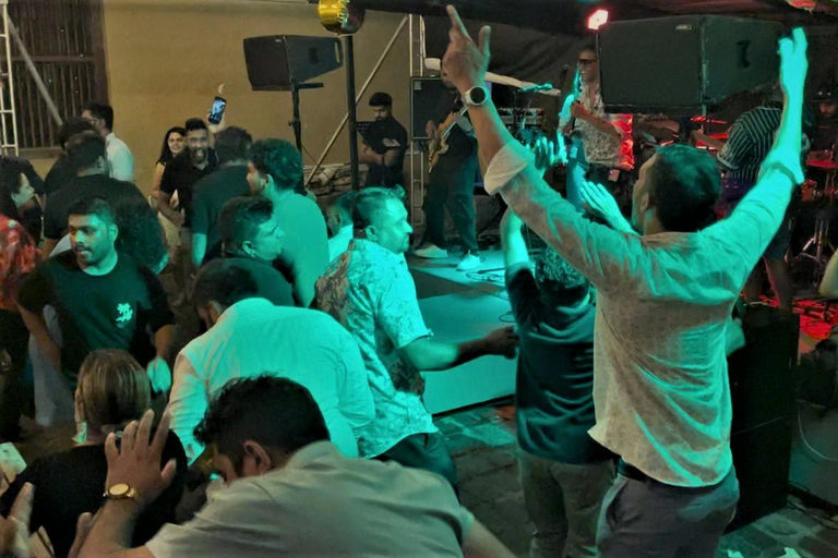 Colombo: Nightlife Tour with Tuk Tuk and Guide