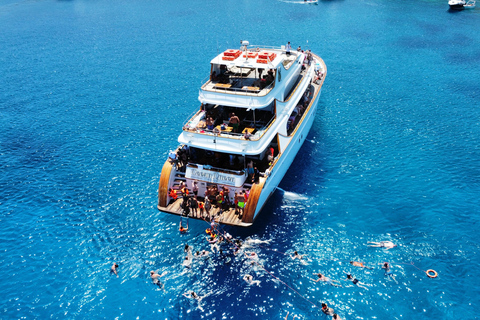 Ayia Napa's Biggest Boat | Cruise with Lunch and Swimming Ayia Napa: Boat Cruise with Buffet Lunch and Swimming