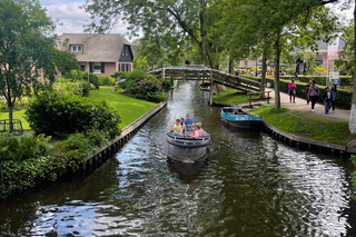 Enkhuizen: dagtour naar Giethoorn en Houtribdijk