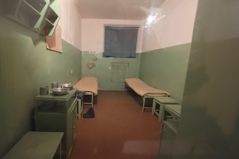 Vilnius: Inside the KGB Prison – Tour & Museum Entry